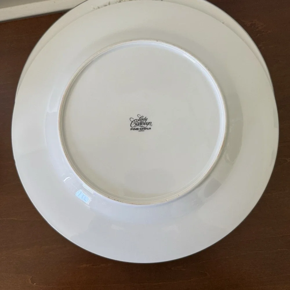 Lady Carolyn Crown Victoria Japan | Dinner Plates | Set Of 4 10
